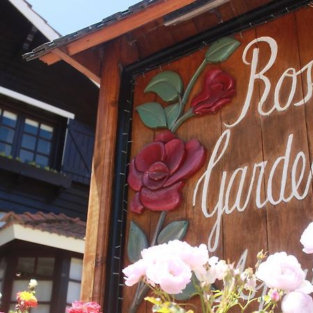 Apart Rose Garden San Martín de los Andes Eksteriør billede