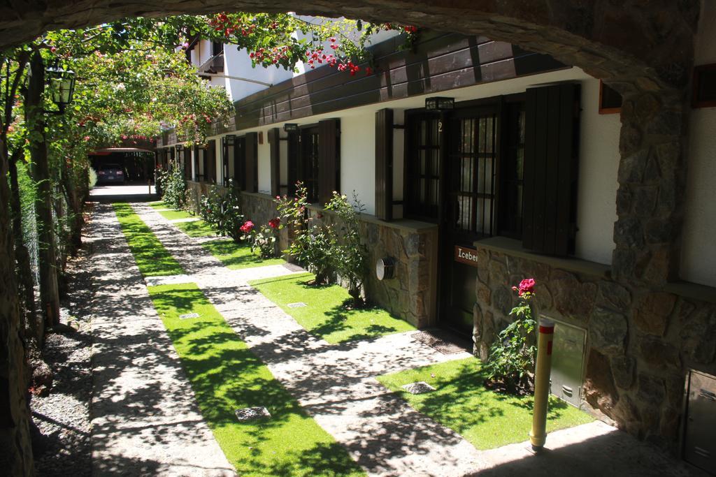 Apart Rose Garden San Martín de los Andes Eksteriør billede